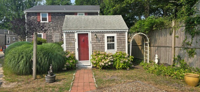 Primary Photo - Cottage style studio unit for one adult only.