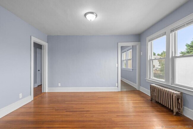 Building Photo - 52 Jacobs St