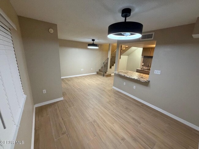 Building Photo - 3585 Waterspring Way