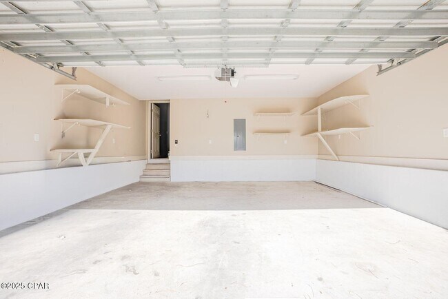 Building Photo - 61 Madie Ln