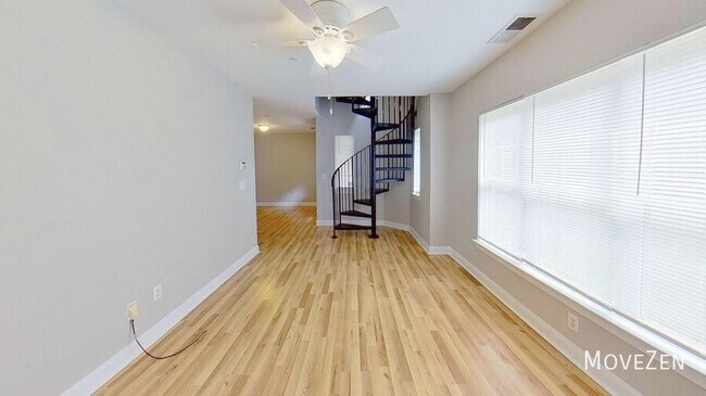 Building Photo - 6712 Mallard Park Dr