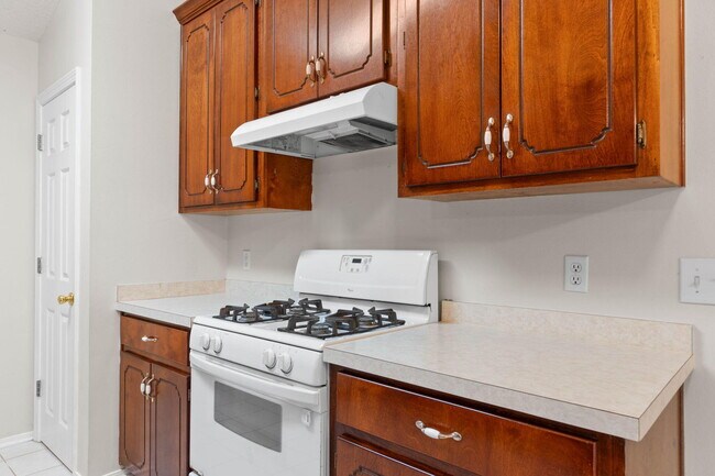 Building Photo - 4591 Scarlet Dr