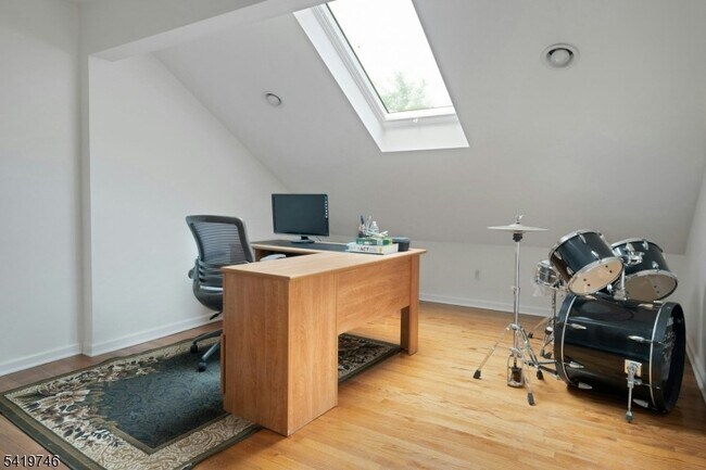 Building Photo - 34 Lockley Ct