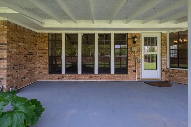 Building Photo - 3 Bed 2 Bath Home - Southlake Carroll ISD