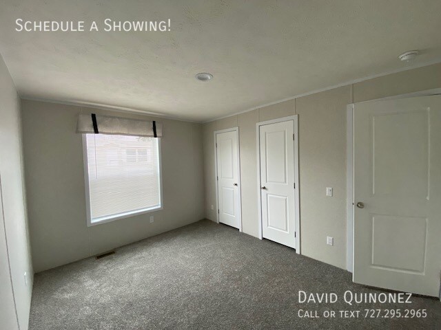 Building Photo - 206 Mercer-