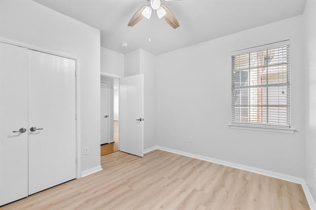 Building Photo - 205 Bexar Dr