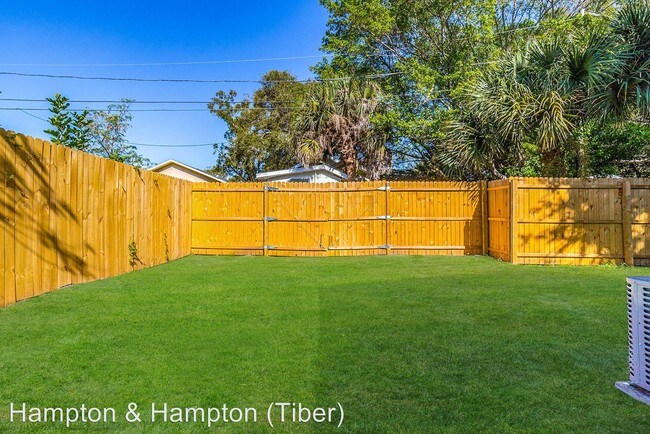 Building Photo - 3 br, 1 bath House - 4675 20TH AVE S