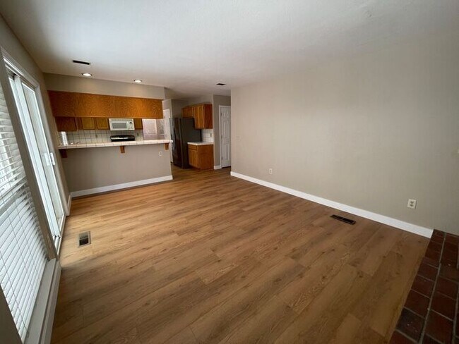 Building Photo - 4458 Highplains Dr