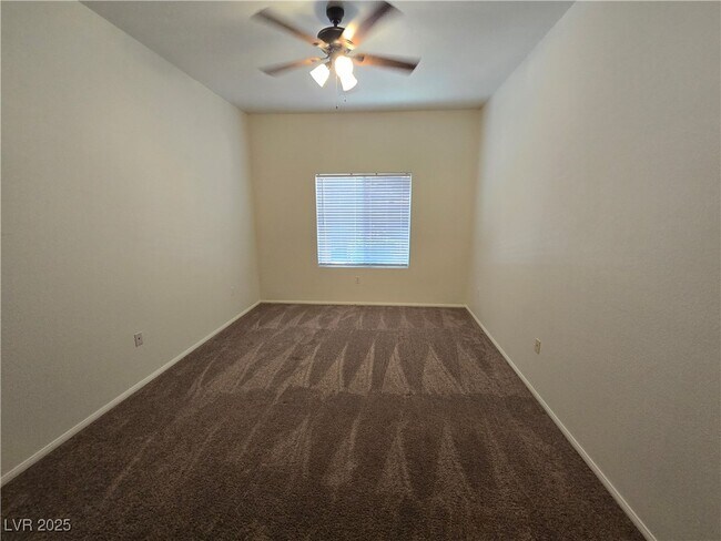 Building Photo - 3500 Cactus Shadow St