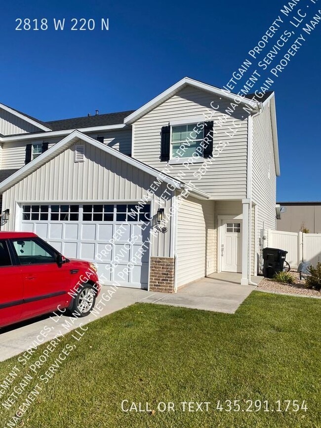 Pet Friendly 3 Bedroom Townhome 2818 W 220 N Cedar City UT 84720