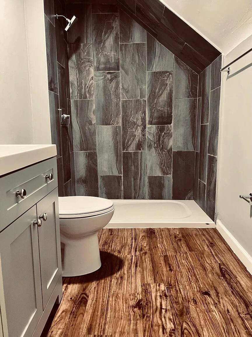 Building Photo - 2600 Melrose Ave