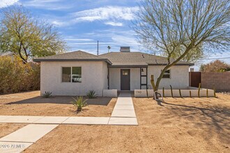 Building Photo - 1743 W Verde Ln