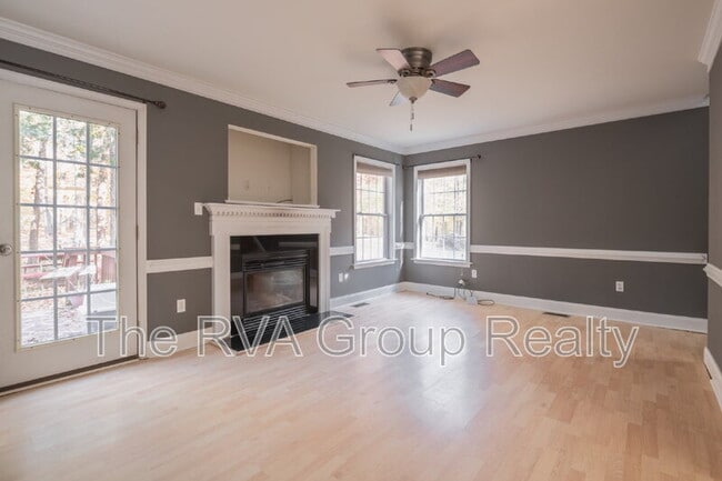 Building Photo - 79 River Run Ln