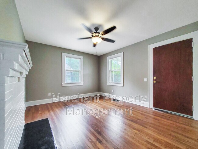 Building Photo - 11B Harrington Ave