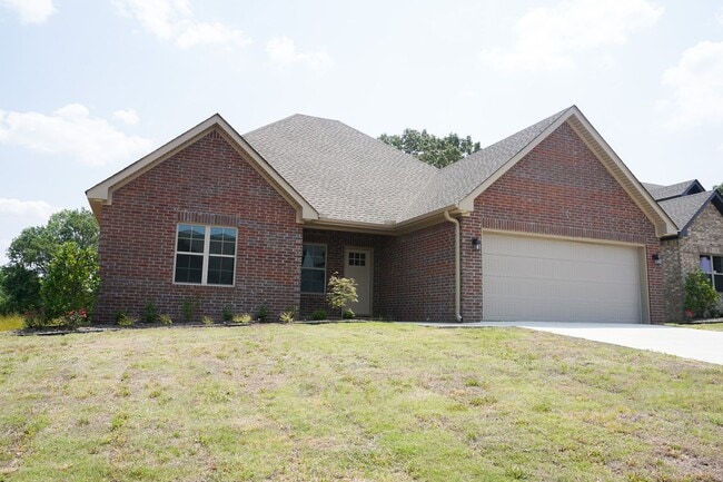 Building Photo - BRAND NEW 4 Bedroom, 2 Bath Home in Nettleton School District!