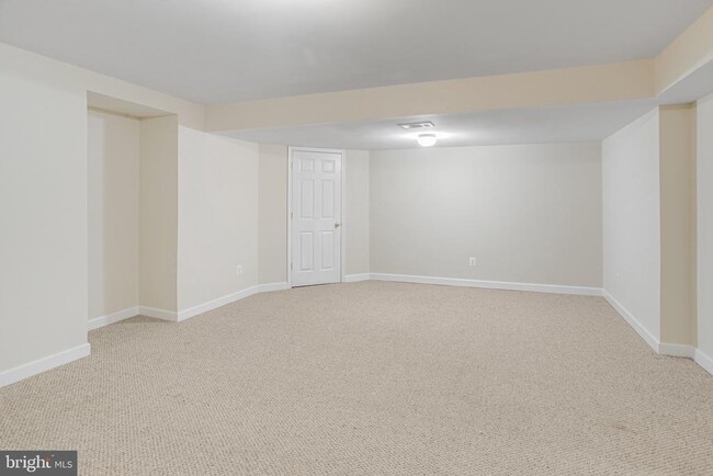 Building Photo - 11973 Rayborn Creek Dr