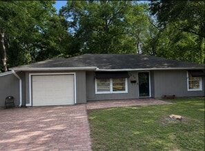 Building Photo - 3750 Kings Row