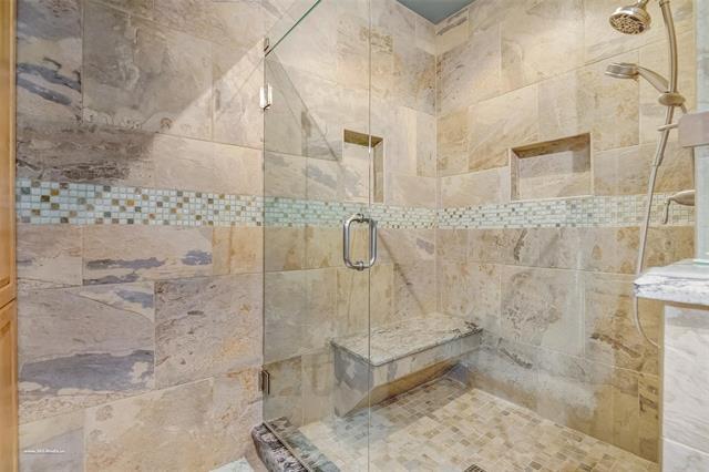 Building Photo - 18754 Farm to Market Rd 2755