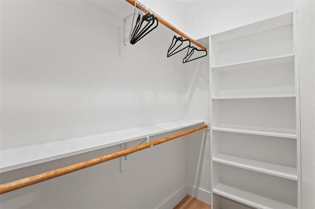 Building Photo - 246 Karen Dr