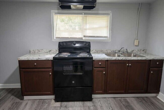 Building Photo - 2655 Old Toney Rd