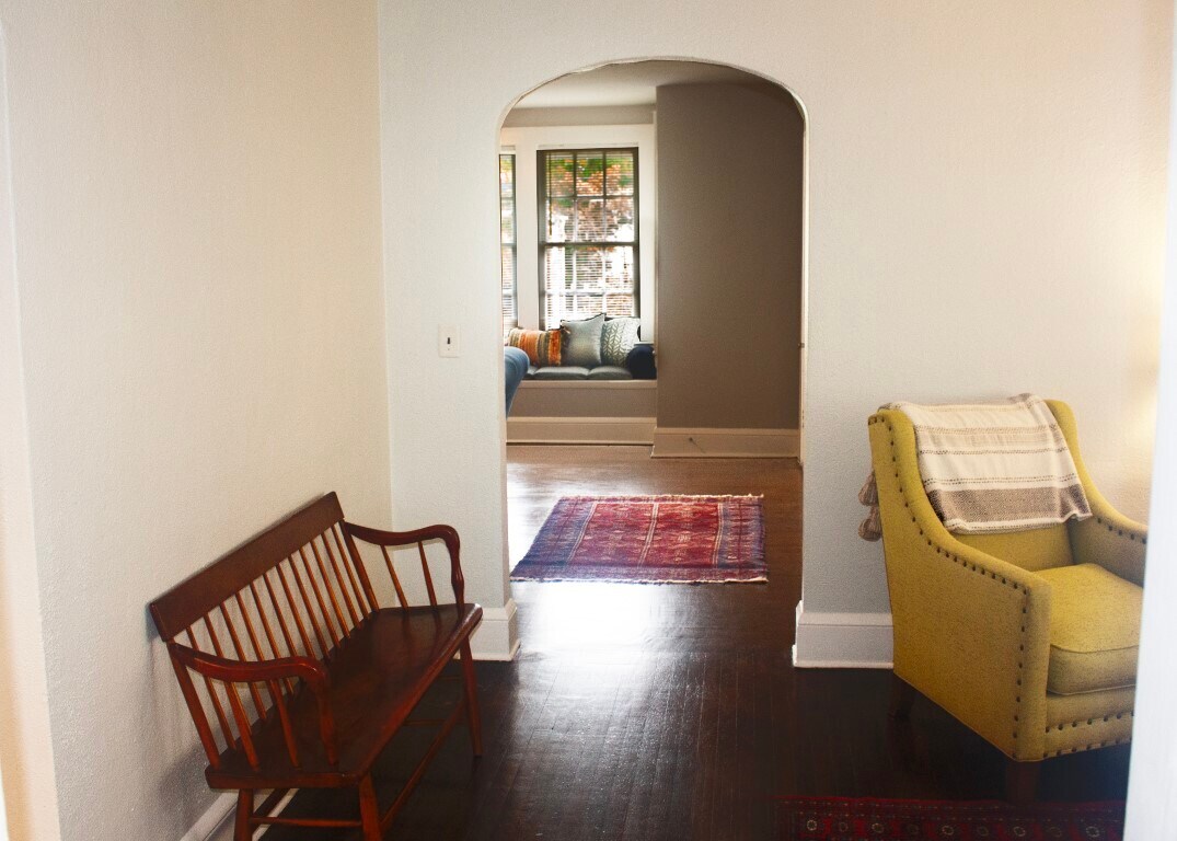 Building Photo - 2827 Herschel St