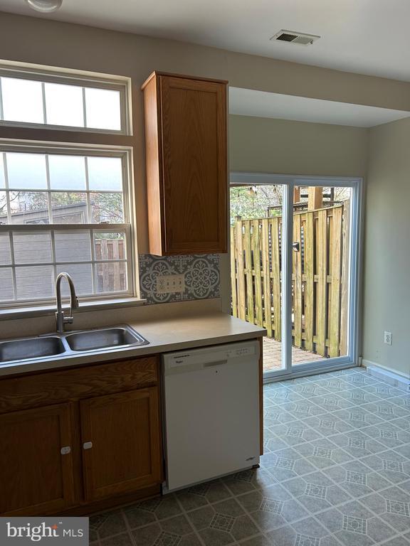 Building Photo - 21076 Bitterroot Terrace