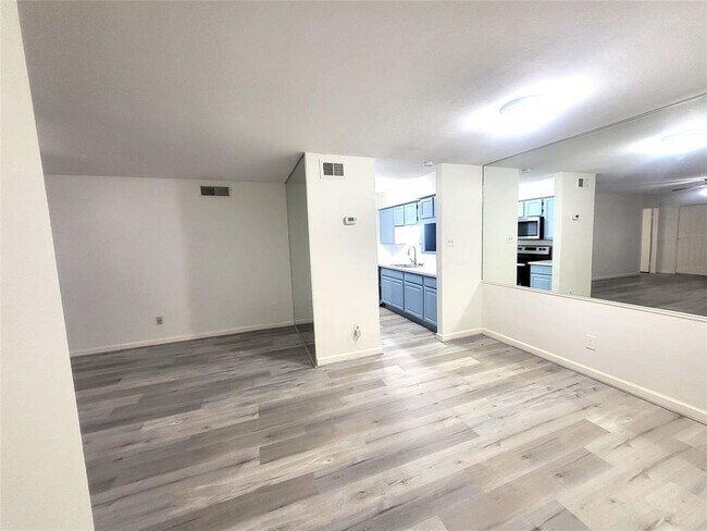Building Photo - 8787 Brae Acres Rd
