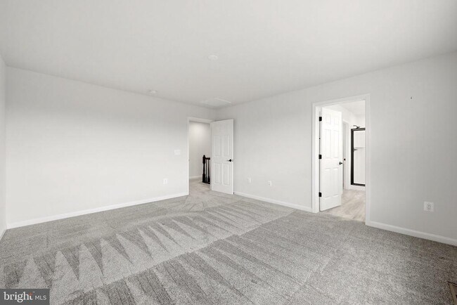 Building Photo - 102 Curtain Fall Dr