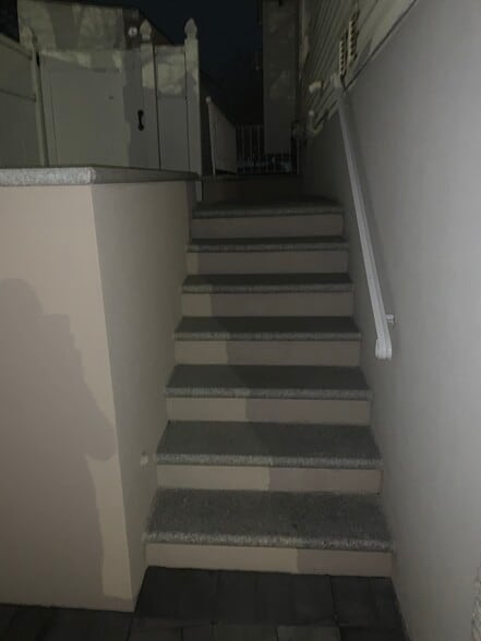 Building Photo - 735 Annadale Rd