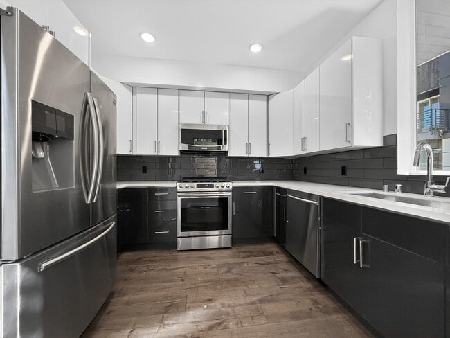 Building Photo - 809 NW 52nd St