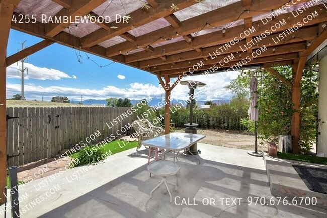 Building Photo - 4255 Ramblewood Dr