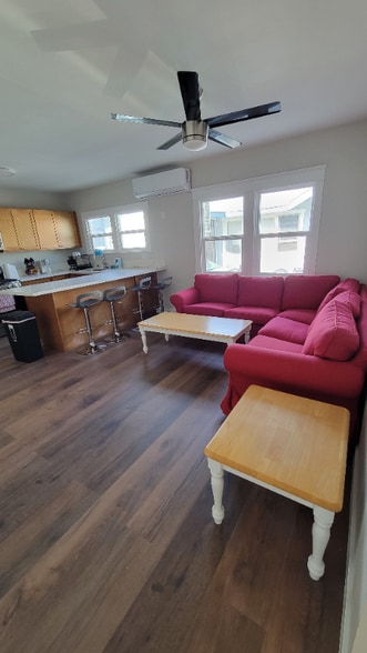 Building Photo - 509 Rose Ave