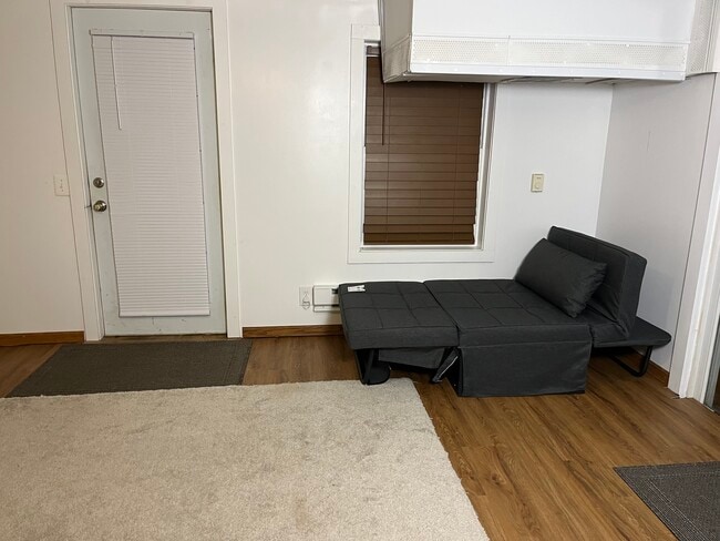 Building Photo - 5652 Ozark Ave N