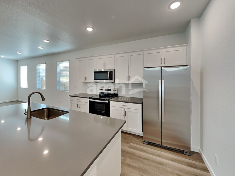 Building Photo - 23611 E 2nd Pl