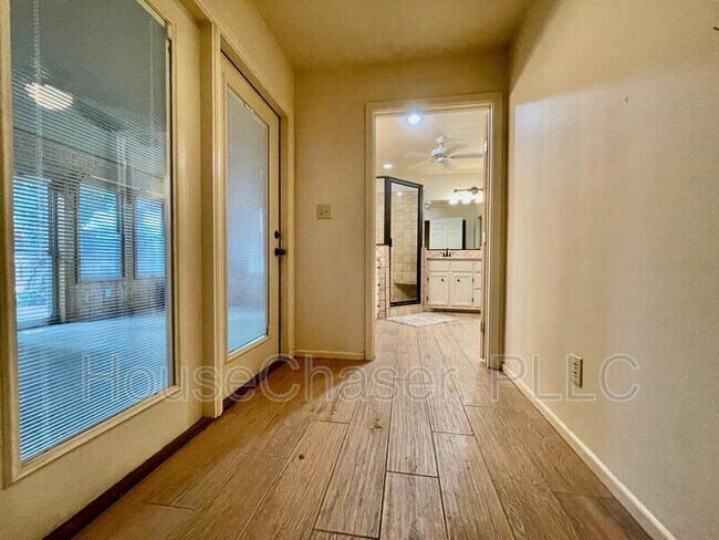 Building Photo - 4816 15th St