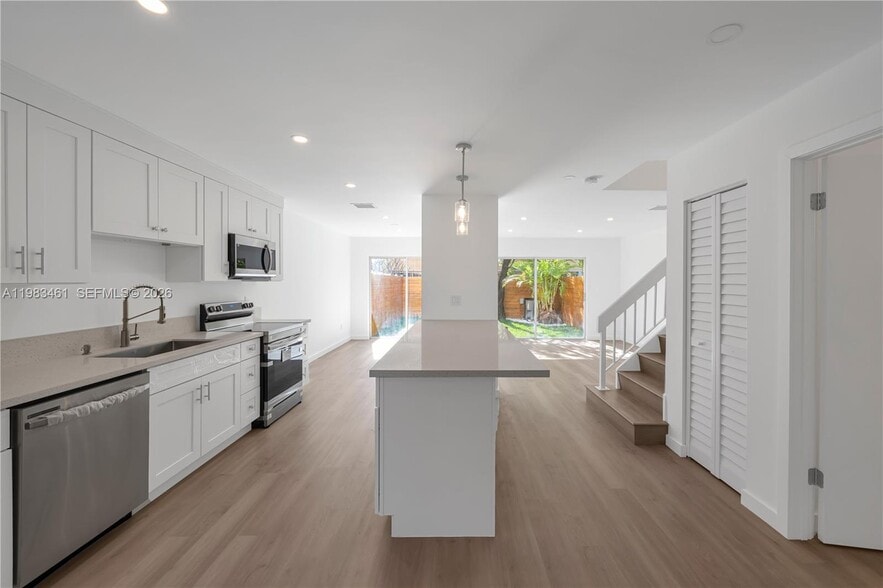 Building Photo - 13914 SW 101st Ln