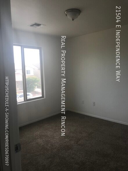 Building Photo - 21504 E Independence Way