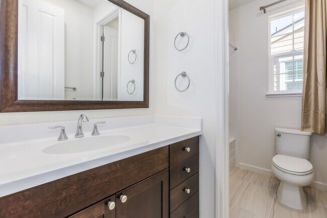 Building Photo - Stunning Executive Style Home in Fremont – Ardenwood Neighborhood!