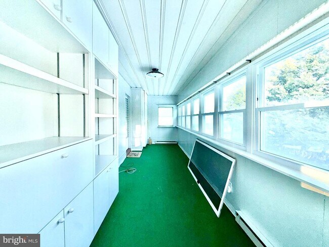 Building Photo - 5233 Kerger Rd