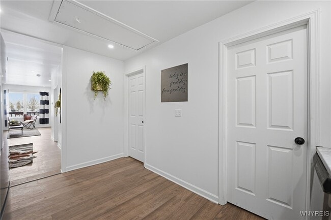 Building Photo - 265 Efner St