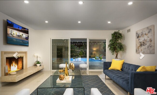 Building Photo - 774 N Kenter Ave