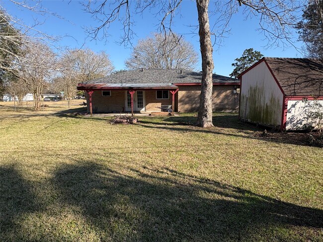 Building Photo - 610 Stoneledge Dr