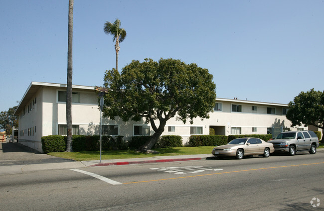 Elm Park Apartments - 1700 Gisler Ave Oxnard CA 93033 | Apartment Finder