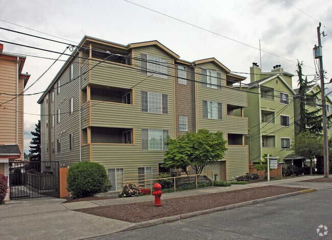 Primary Photo - Greenlake Gables Apartments