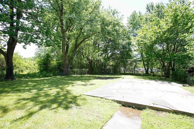 Building Photo - 5220 Buford Rd