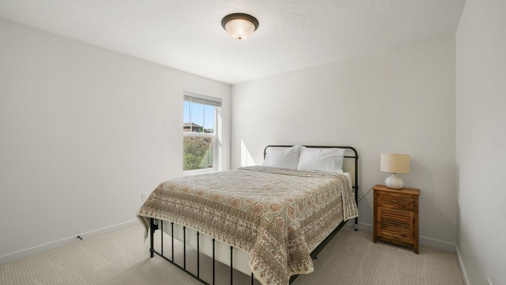 Building Photo - 5105 N Marble Fox Way