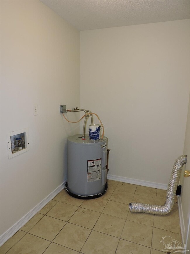 Building Photo - 4911 Yacht Harbor Cir