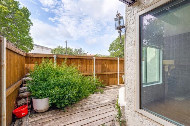 Building Photo - 14151 Montfort Dr