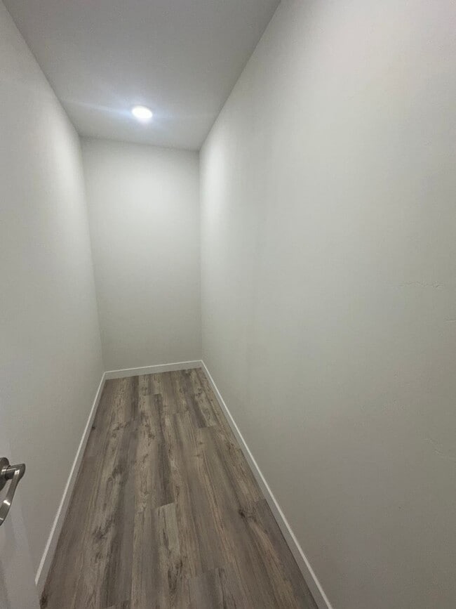 Building Photo - Brand New & Charming 2 Bedroom, 2 Bathroom Unit in St. Anthony!