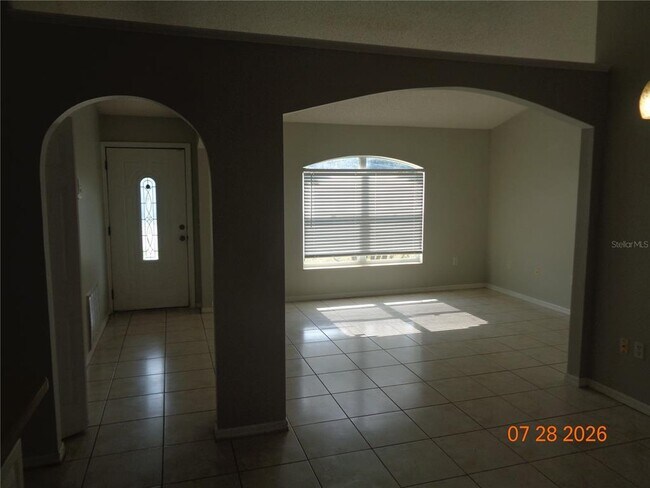 Building Photo - 2610 Groveland Ave
